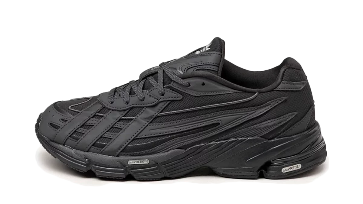 retro running sneakers
