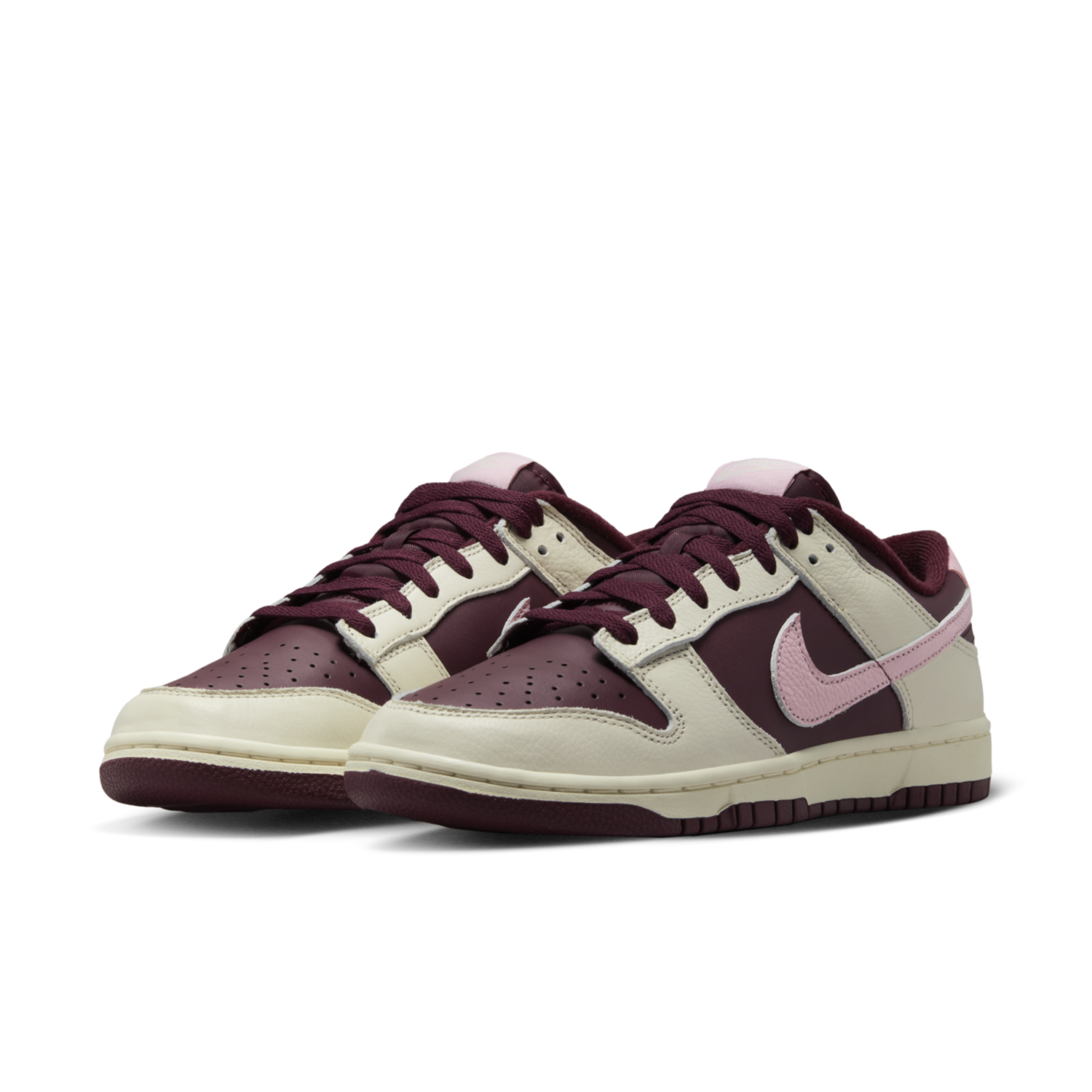 Nike Dunk Low Retro Valentine's Day (2023)