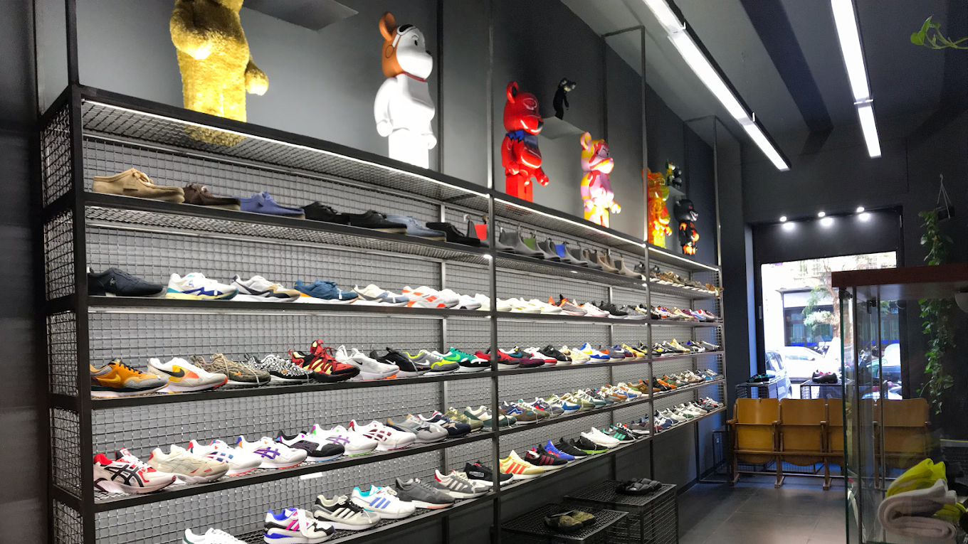 Sneakershop Suuperstylin 