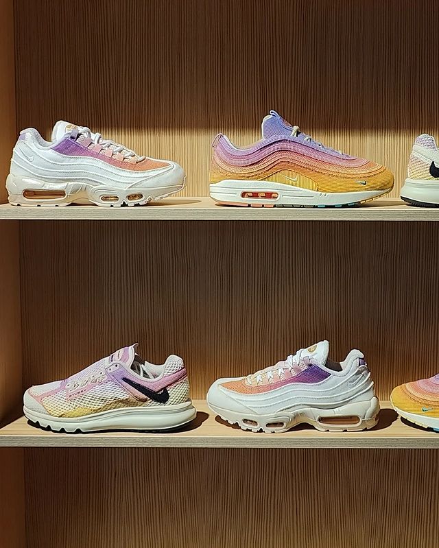 Sneaker patented colorschemes