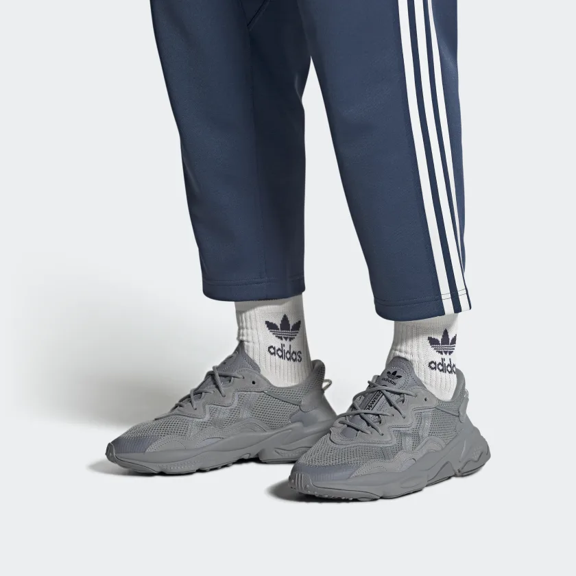 adidas Ozweego