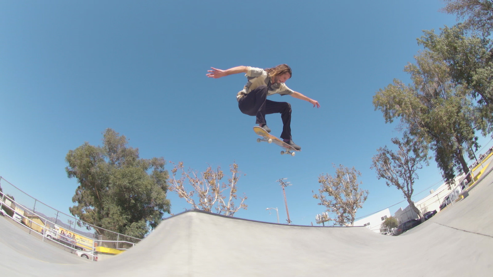 Stefan Janoski skateboarding