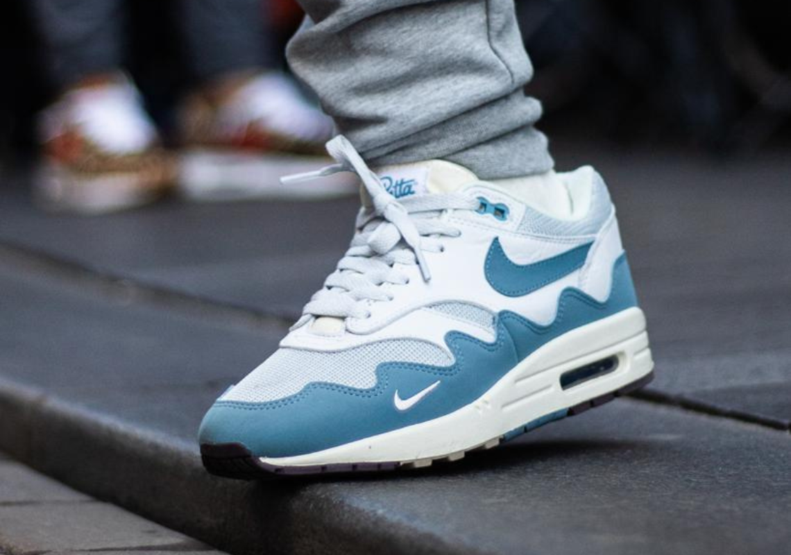 Nike x Patta