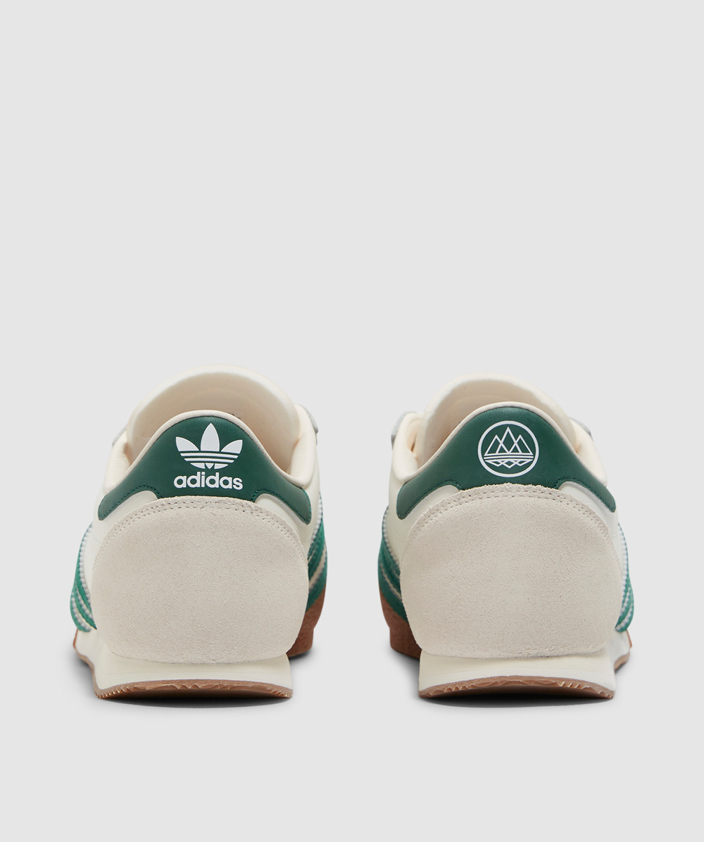 Liam Gallagher x adidas Originals Spezial LG II 'Bottle Green' logo's op achterkant