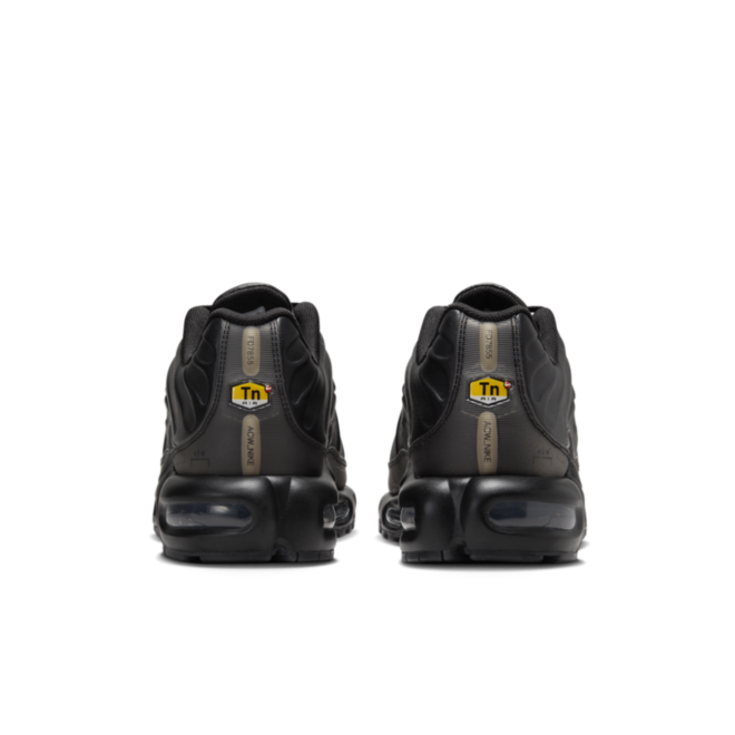 A-COLD-WALL* x Nike Air Max Plus