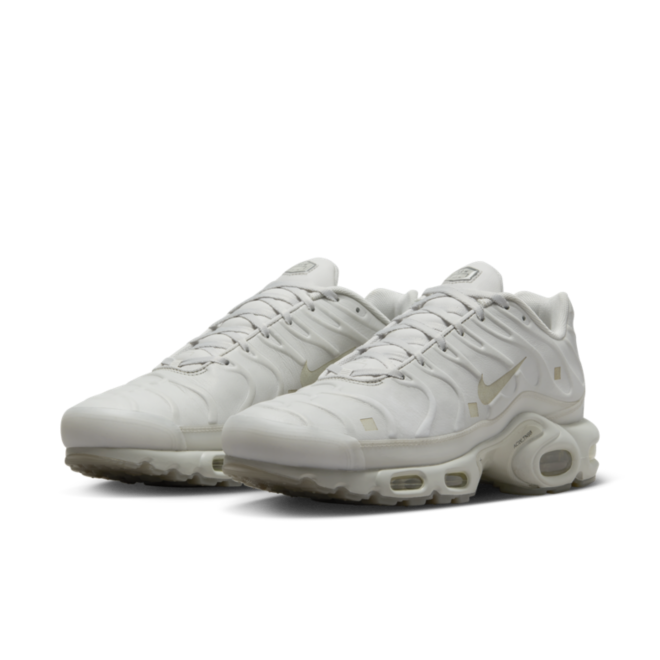 A-COLD-WALL* x Nike Air Max Plus