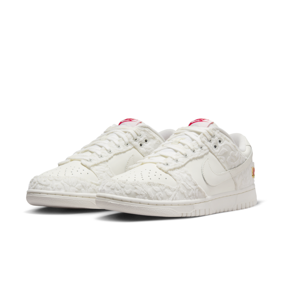 Nike Dunk Low 'Give Her Flowers' FZ3775-133