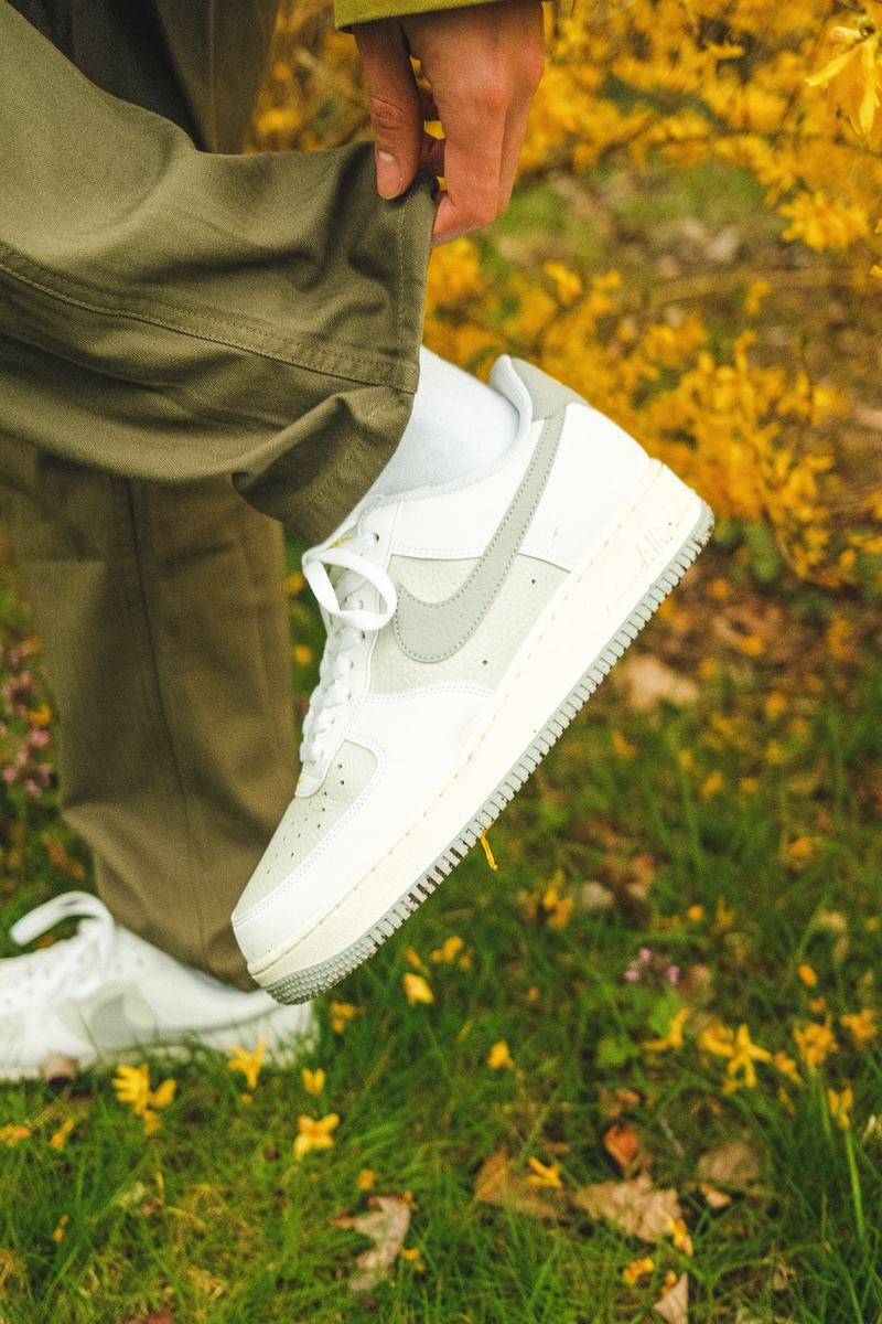 Nike Refresh Your Game Sneakerjagers