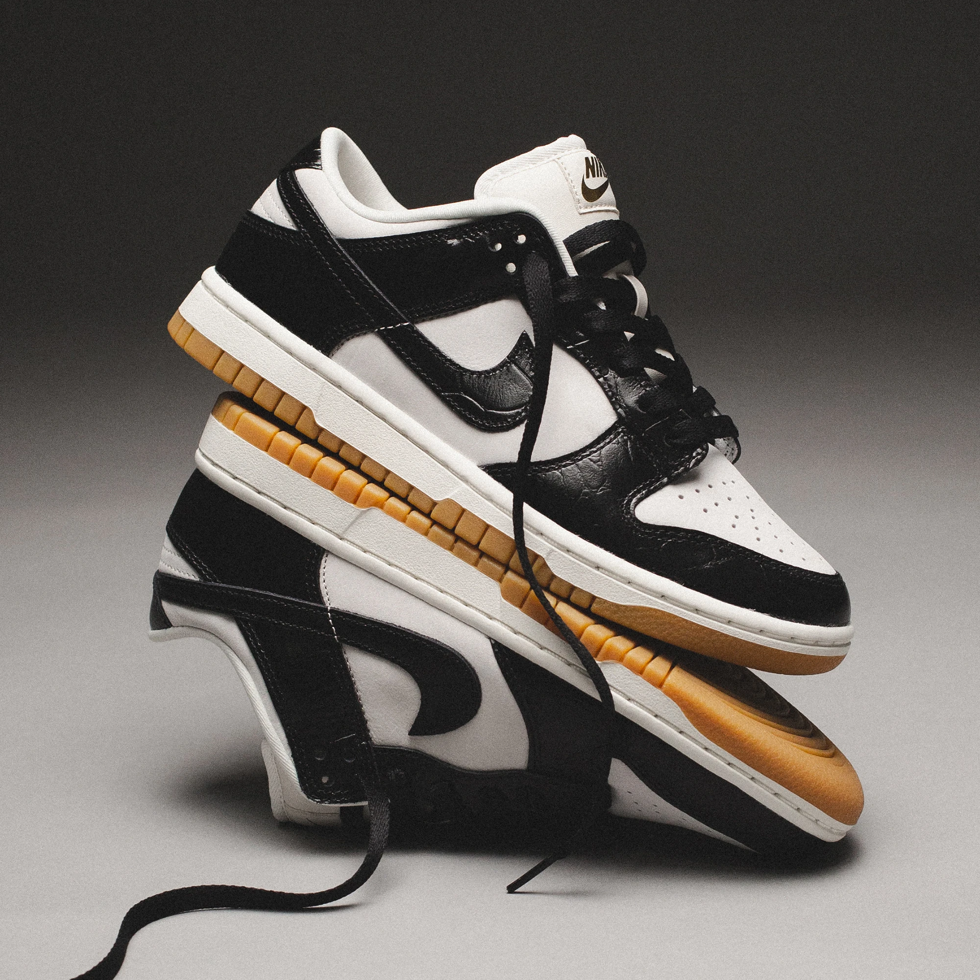 Nike Dunk Low LX WMNS 'Black Croc' FJ2260-003