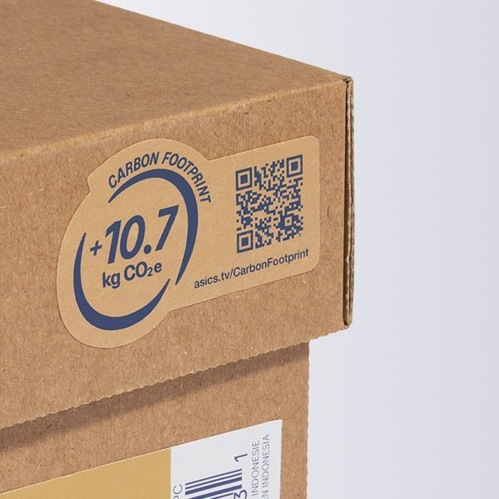 ASICS Carbon Footprint shoe box