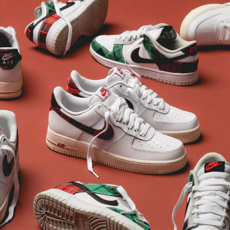 Nike Plaid pack