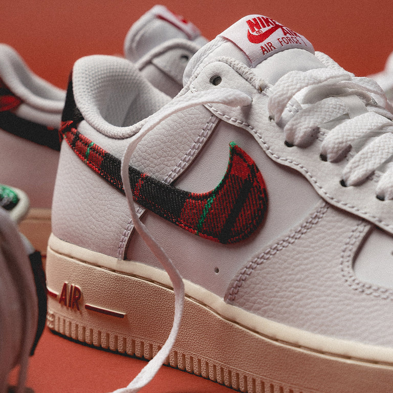Nike Plaid Pack