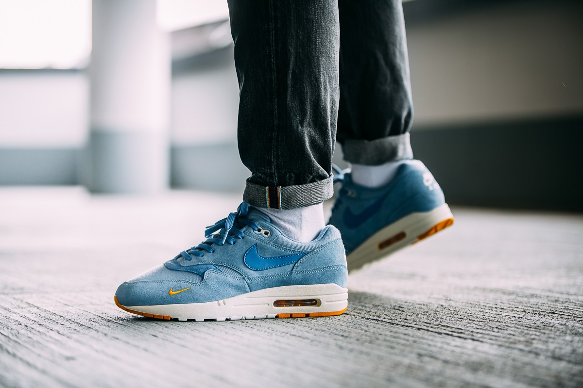Nike Air Max 1 Premium mini-Swoosh 'Work Blue'