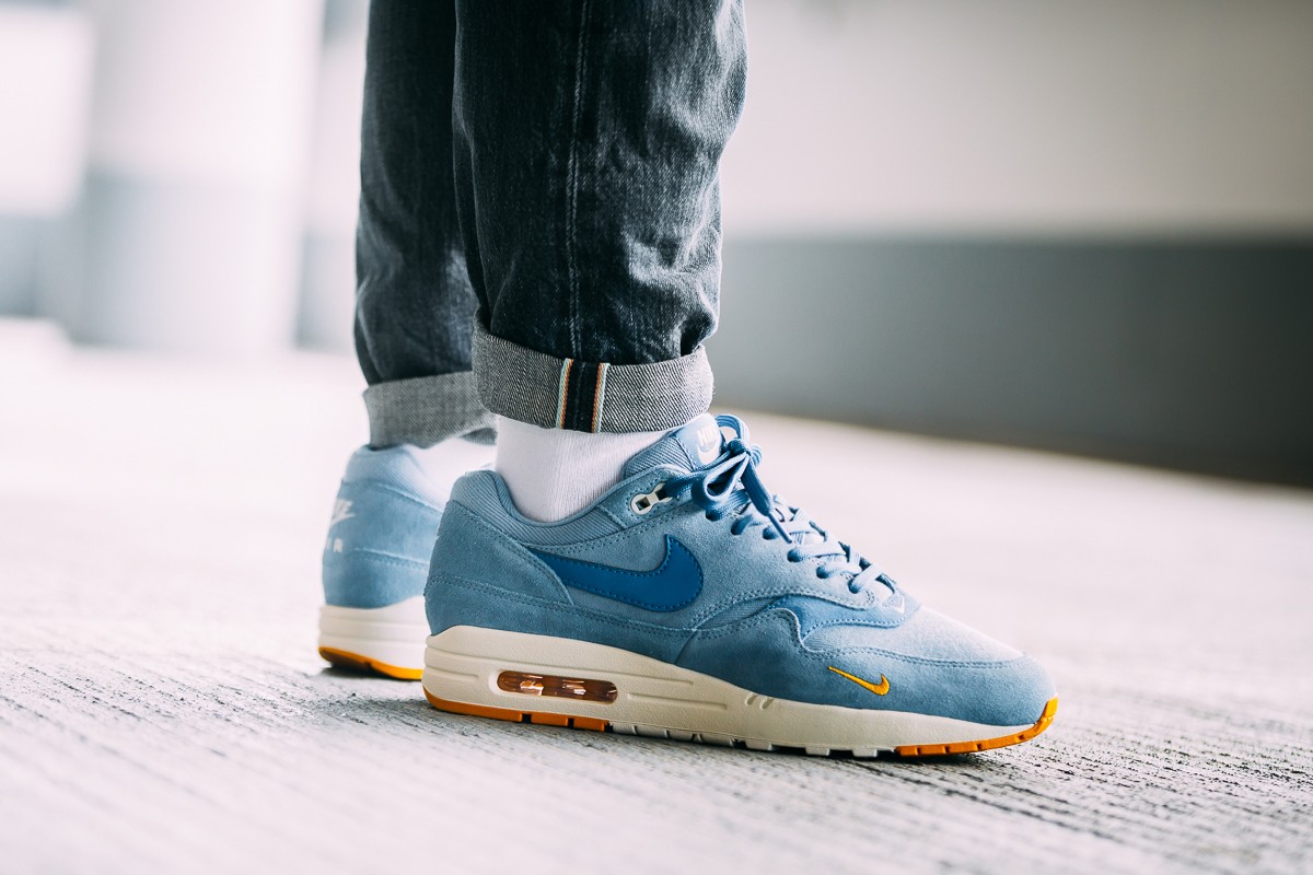 Nike Air Max 1 Premium mini-Swoosh 'Work Blue'