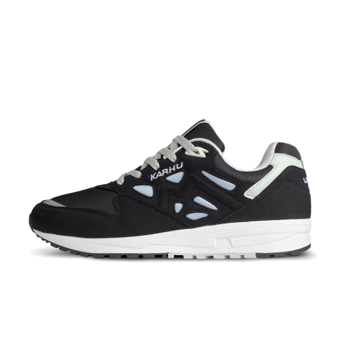 Karhu Legacy 'Jet Black' F806003