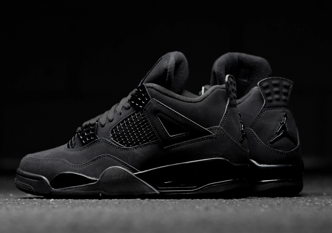 Air Jordan 4