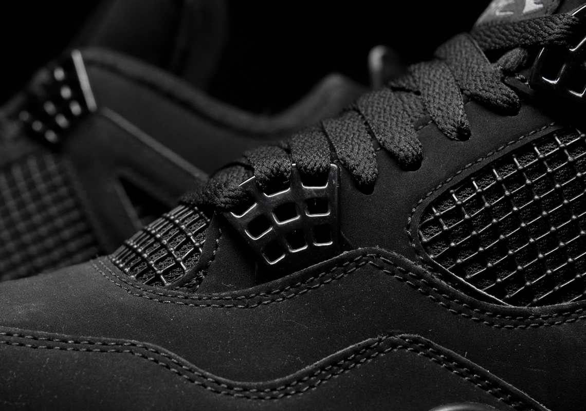 Air Jordan 4