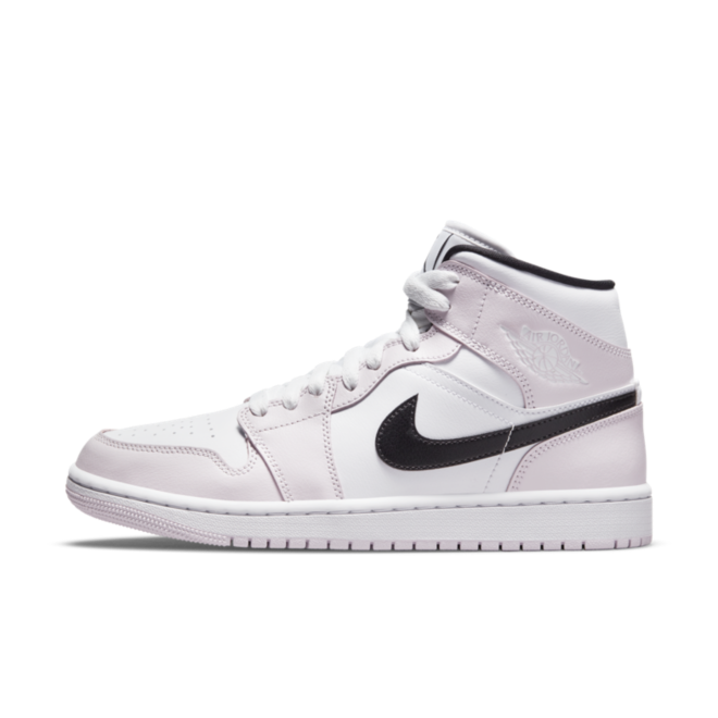 Air Jordan 1 Mid 'Barely Rose' BQ6472-500