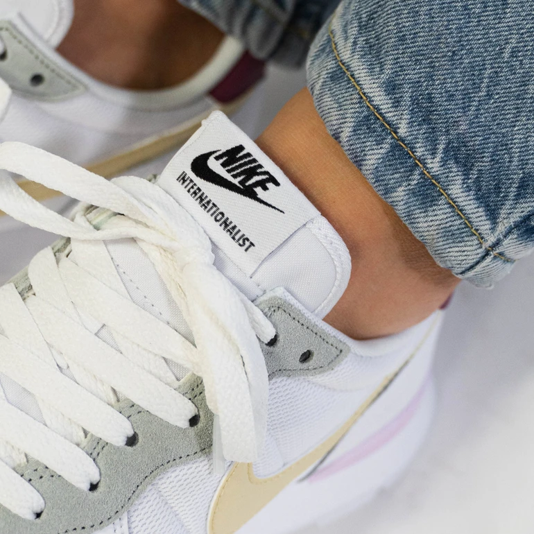 Top 10 Nike Internationalist