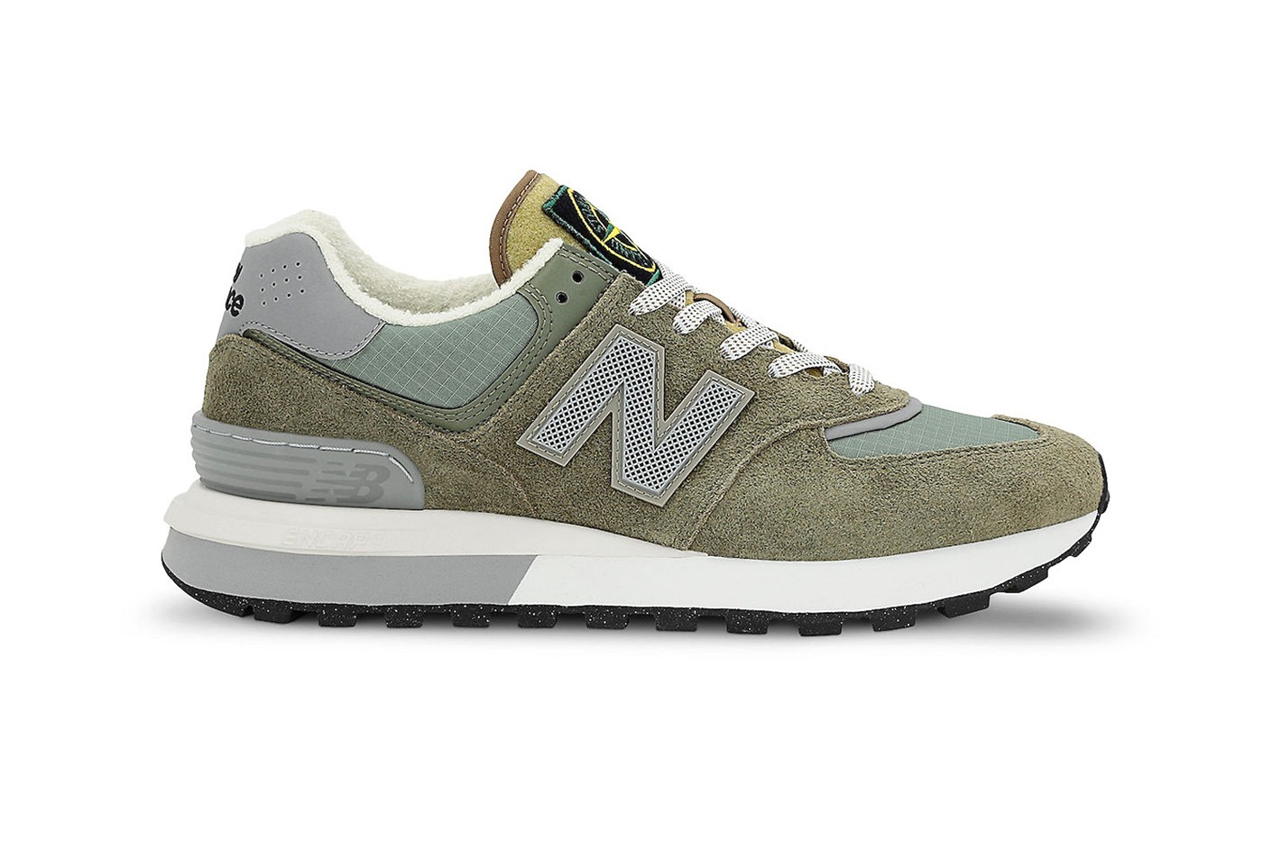 The Stone Island x New Balance 574 Legacy zijkant