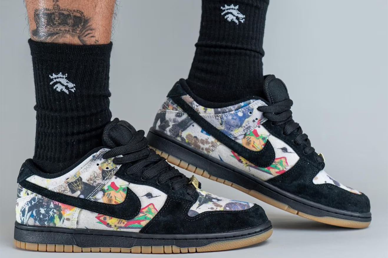 Supreme x Nike SB Dunk 'Rammellzee' 