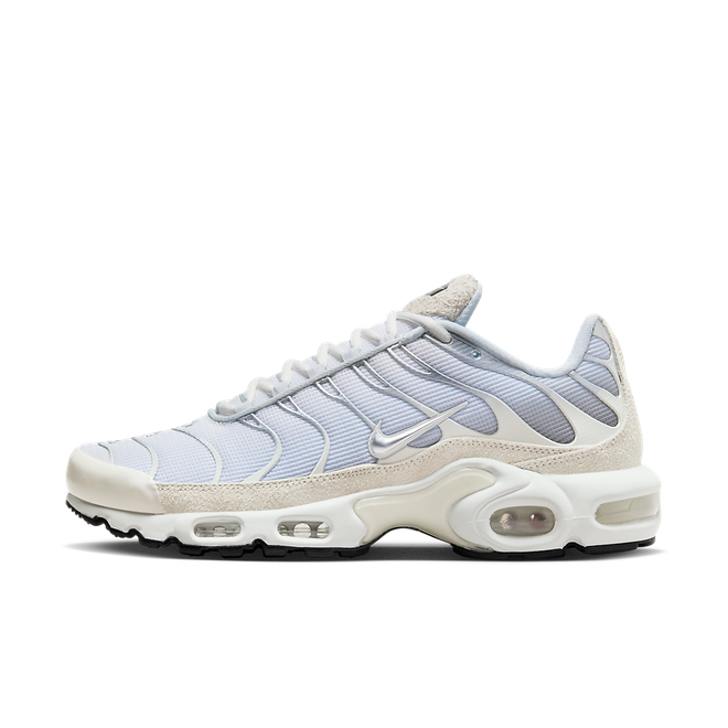 Nike Air Max Plus 'Pure Platinum' FN7813-001