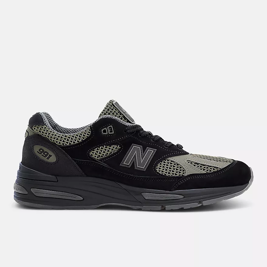 Stone Island x New Balance 991v2 'Black Olive'