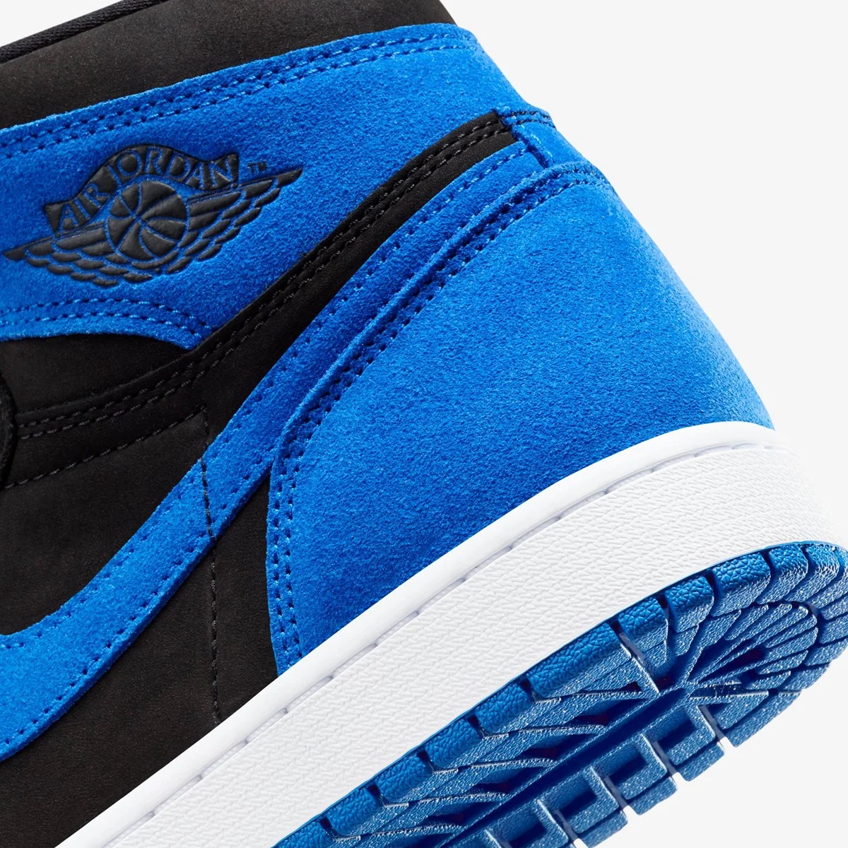 Nike Air Jordan 1 Retro High OG 'Royal Reimagined' hiel