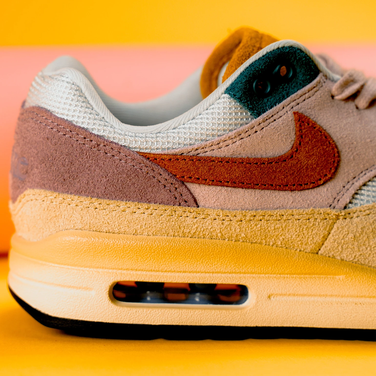 Nike Air Max 1 WMNS 'Tan Lines'