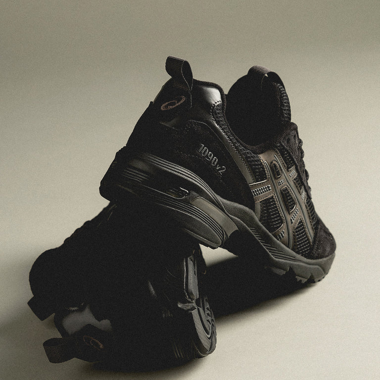 ASICS 1090