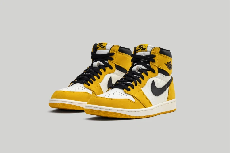 Air Jordan 1 Retro High OG 'Yellow Ochre'