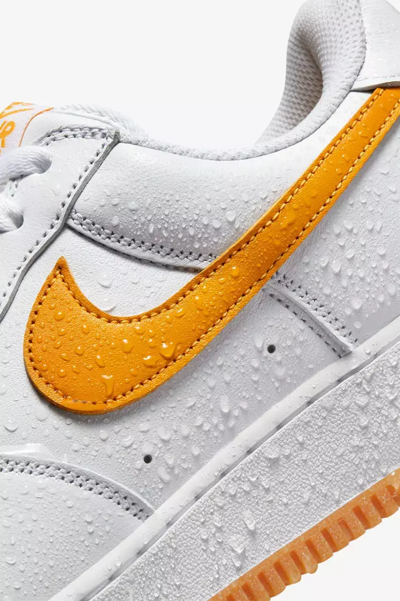 Nike Air Force 1 Waterproof