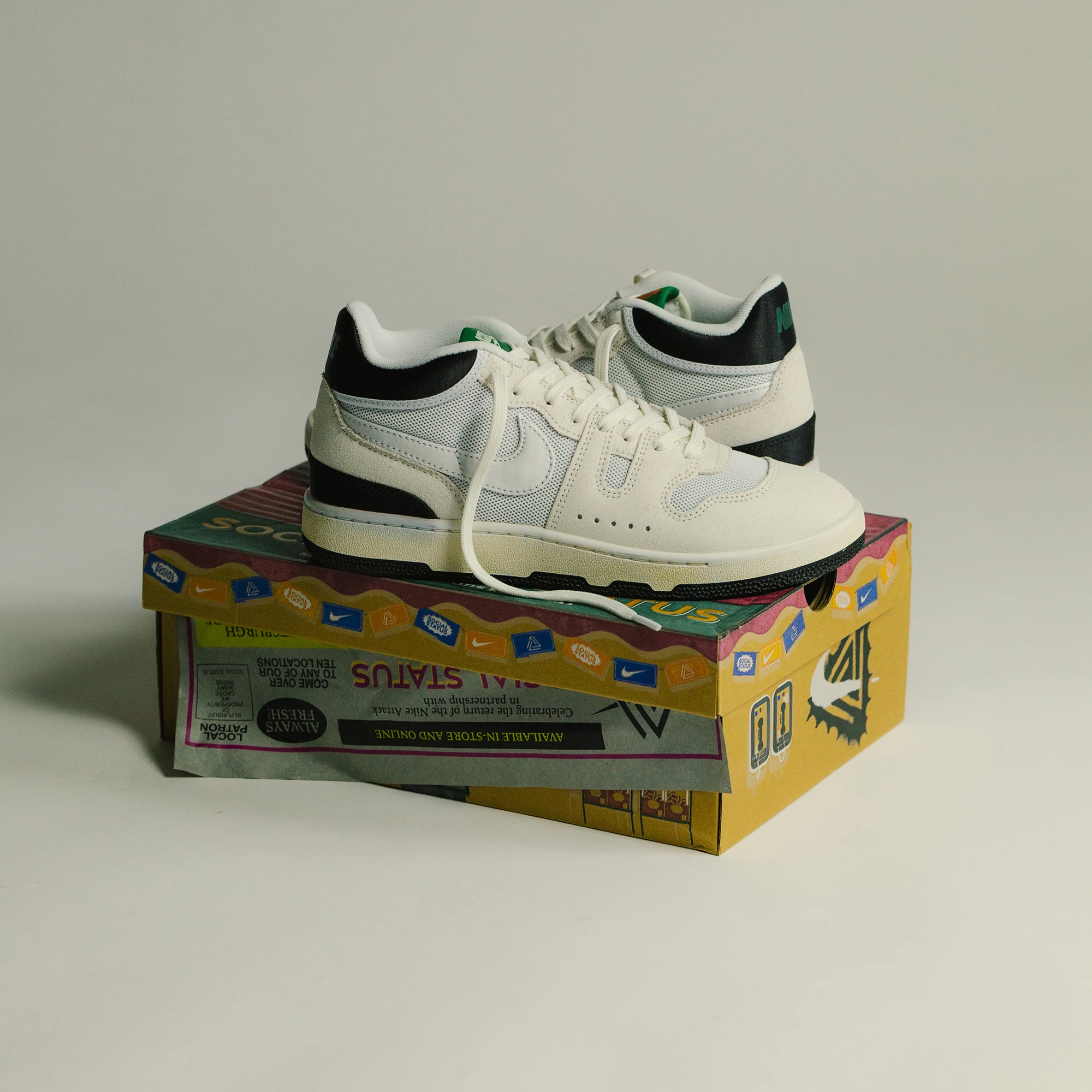 Social Status x Nike Mac Attack SP 'Summit White' schoenendoos