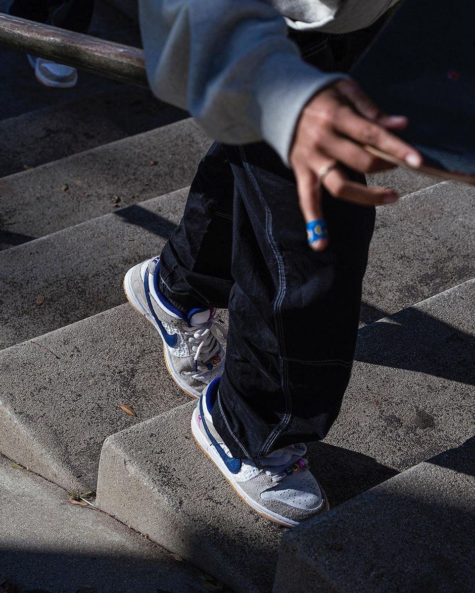 Rayssa Leal x Nike Dunk Low SB 'Deep Royal & Vivid Purple'