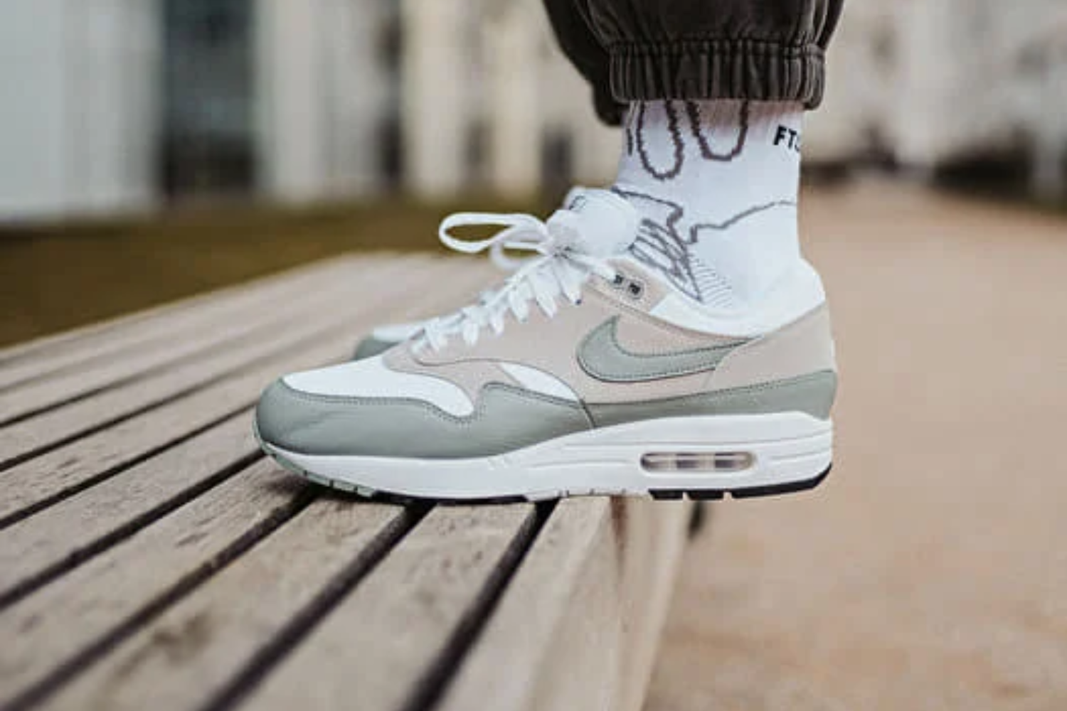 Air Max 1 SC