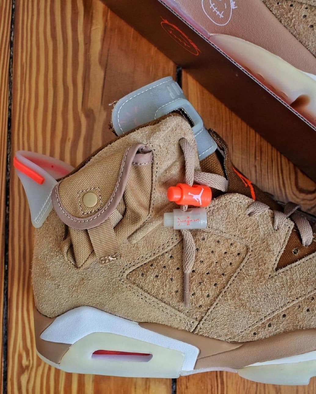 Travis Scott x Air Jordan 6 'British Khaki'