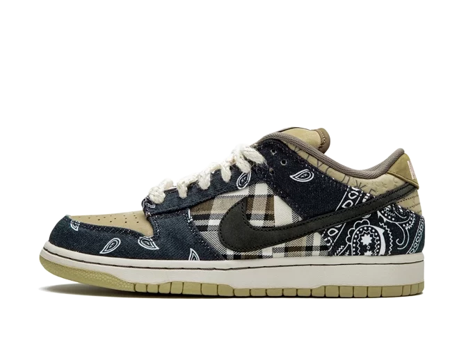 Travis Scott x Nike SB Dunk Low
