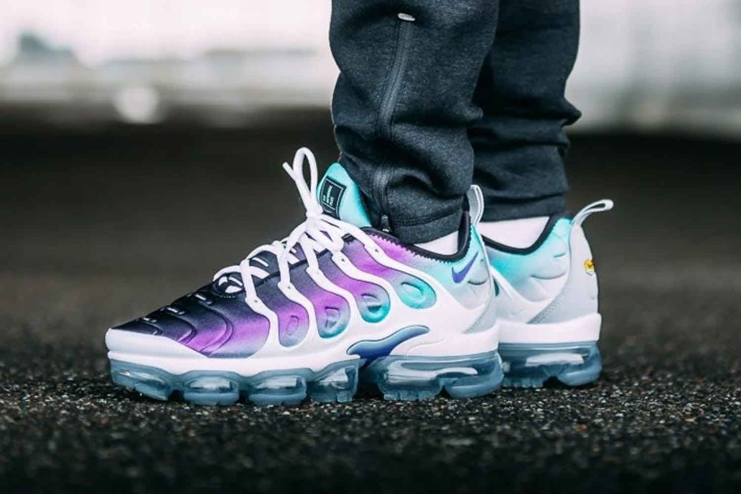 vapormax plus grape