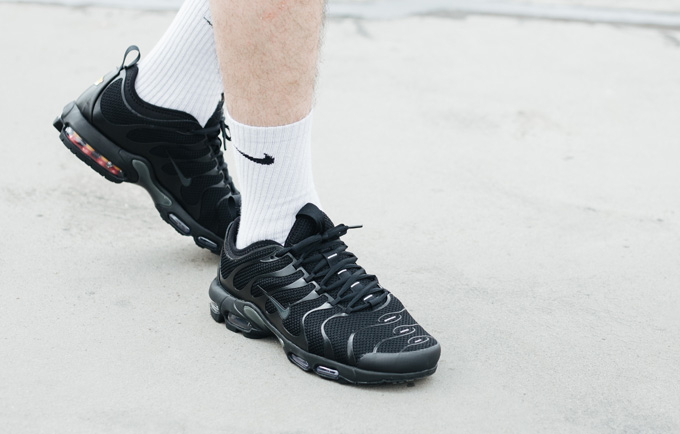 Nike Air Max Plus TN Ultra Triple Black