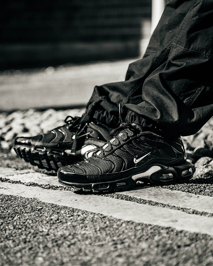 Nike Air Max Plus Black 2022 | The Drop Date