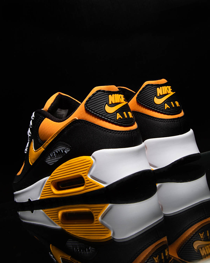 NIKE AIR MAX 90 エアマックス90 DQ8974-800 Nike Air Max 90 Kumquat DQ8974-800 - TDD | The Drop Date