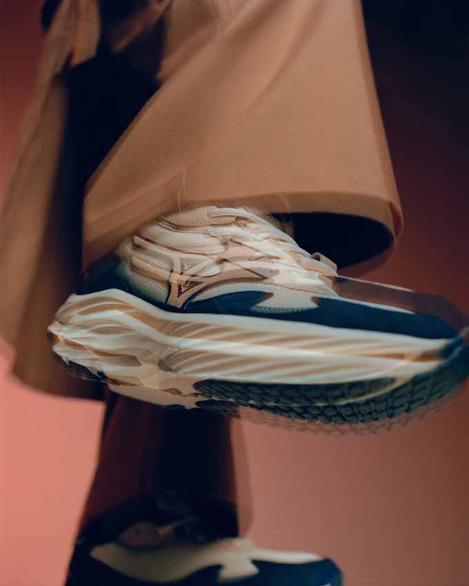 Mizuno Wave Rider Beta β