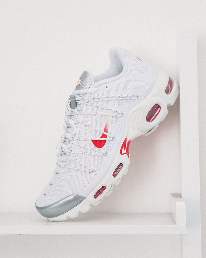 NIKE AIR MAX PLUS UTILITY - FN3488-100 - RED:WHITE
