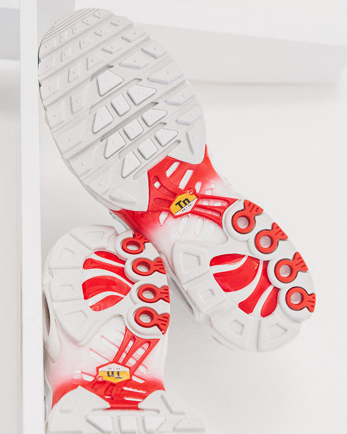 NIKE AIR MAX PLUS UTILITY - FN3488-100 - RED:WHITE