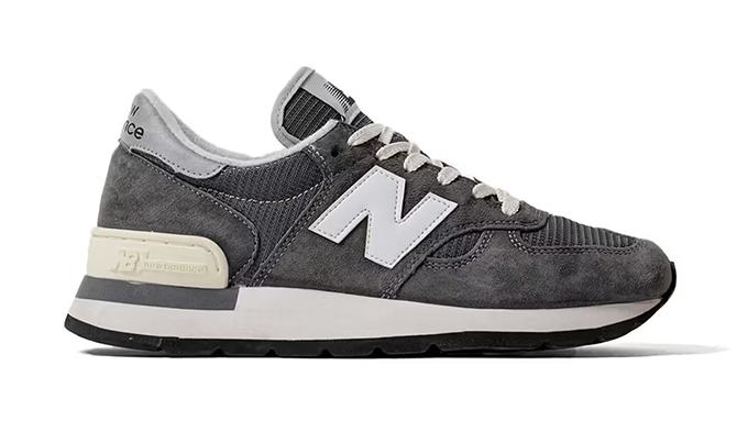 New Balance 990v1 M990GR1