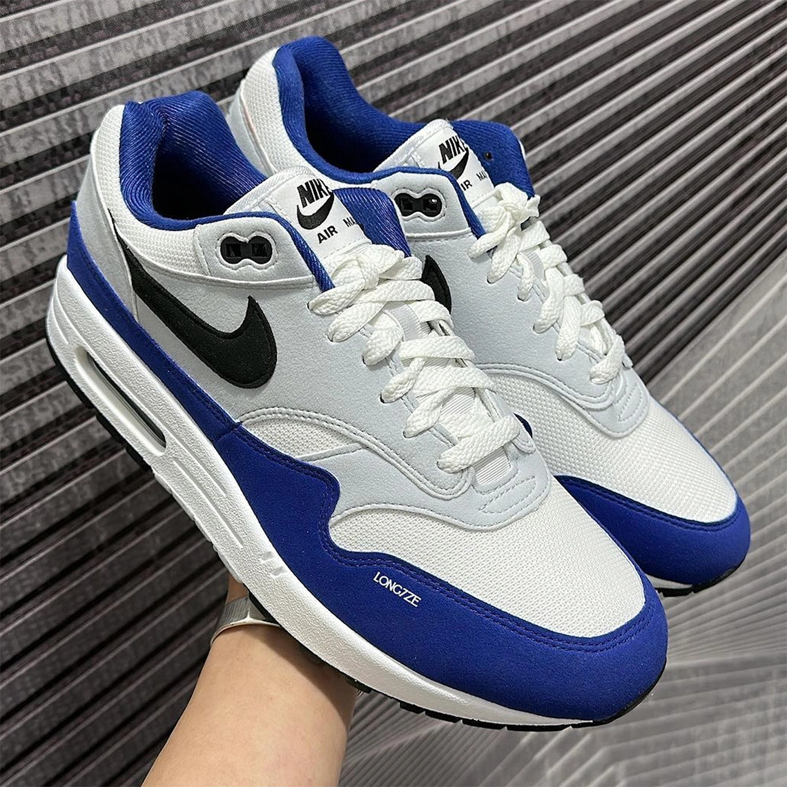 Nike  AM1 Deep Royal Blue FD9082-100