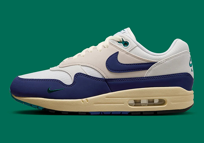 Nike AM1 Athletic Dept. FQ8048-133