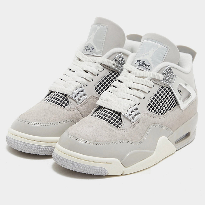 Jordan-4-Womens-Frozen-Moments-AQ9129-001