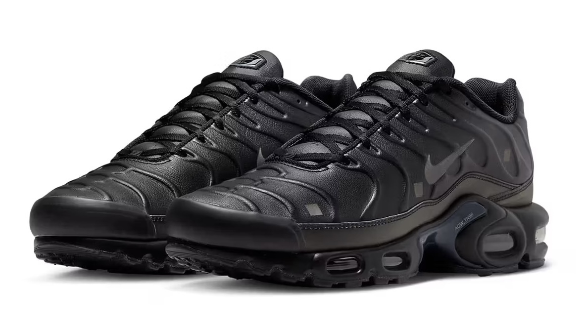 A-COLD-WALL x Nike Air Max Plus TN FD7855-001 1
