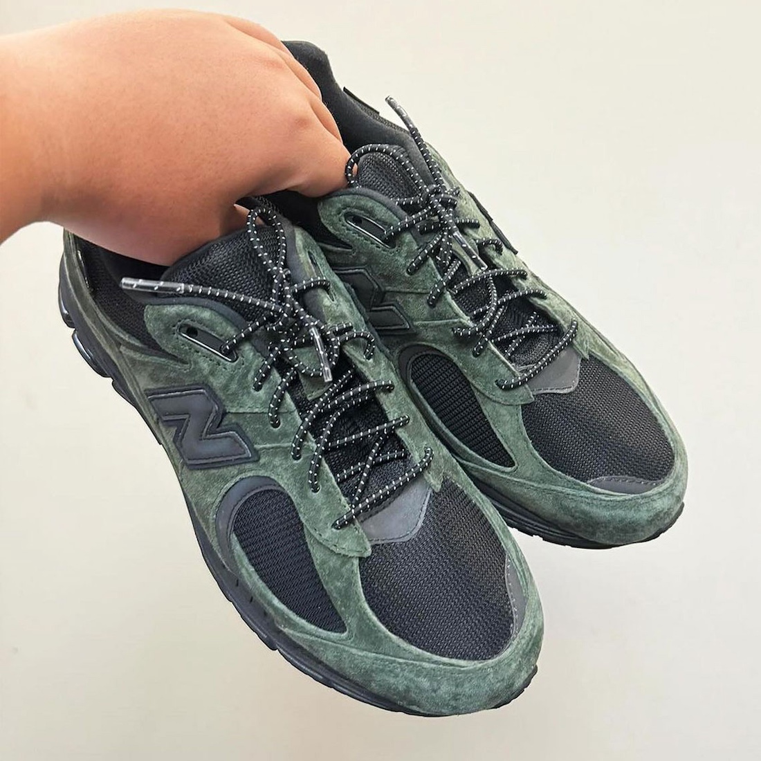 JJJJound x NB 2002R GORE-TEX GREEN